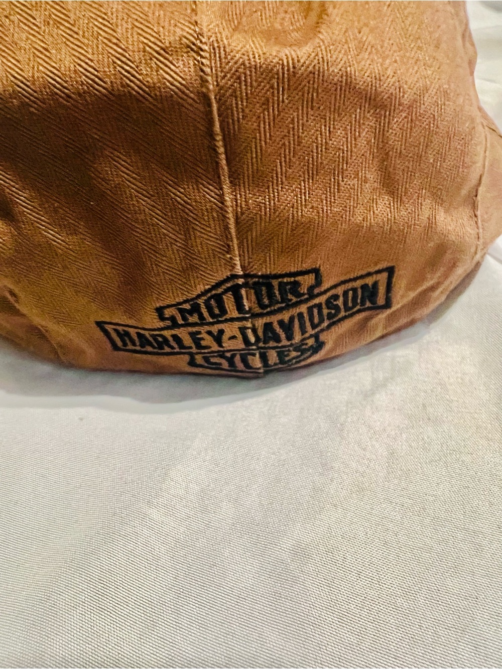 Rare Harley-Davidson VTG Brown  flat Cap with Black Embroidered Logo size L